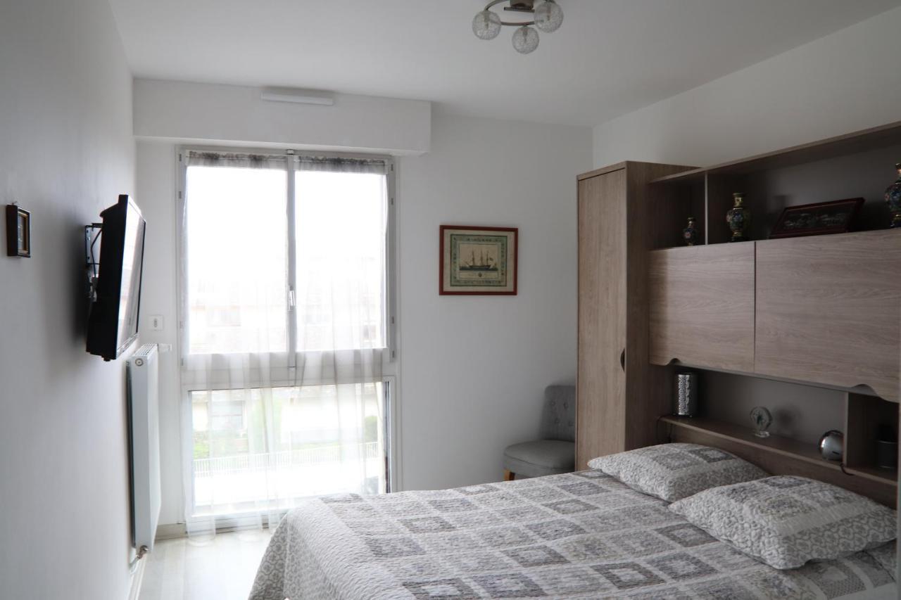 Apartamento Le Courtois Saint-Malo Exterior foto